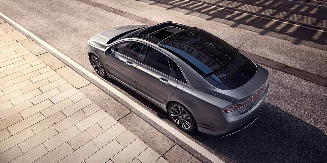 Reliable Lincoln Dealerships near Biloxi, MS Present the 2017 MKZ