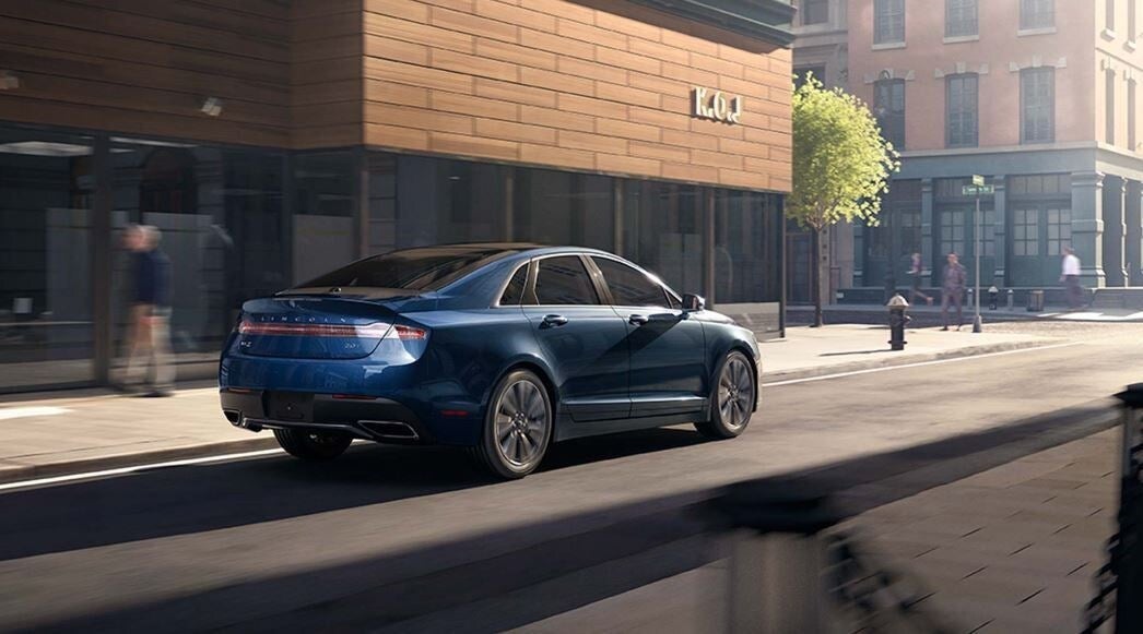Dealerships near Pascagoula, MS Offer the Luxurious 2017 Lincoln MKZ