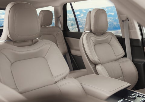 The interior of a 2024 Lincoln Aviator® SUV in the Sandstone interior color | Baldwin Lincoln in Covington LA
