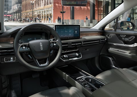 The interior dashboard of 2024 Lincoln Corsair® SUV is shown here. | Baldwin Lincoln in Covington LA